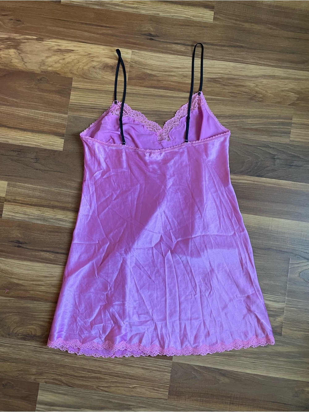 Victoria’s Secret NWT Pink Satin Lace Mini Slip Gown Nightgown Size Large - Picture 5 of 5